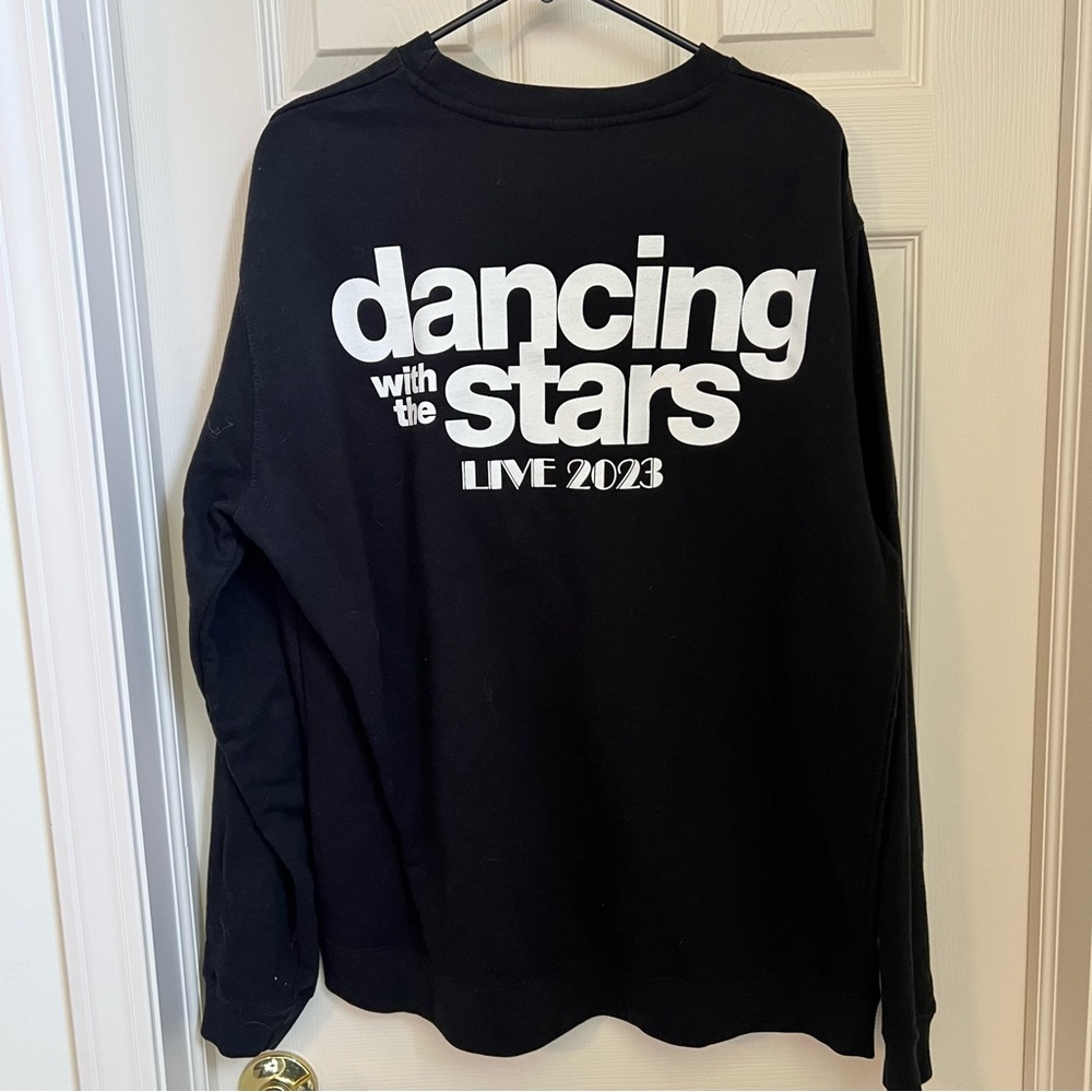 Dancing with the stars live tour 2023 sweatshirt black and white size XL - Picture 3 of 3